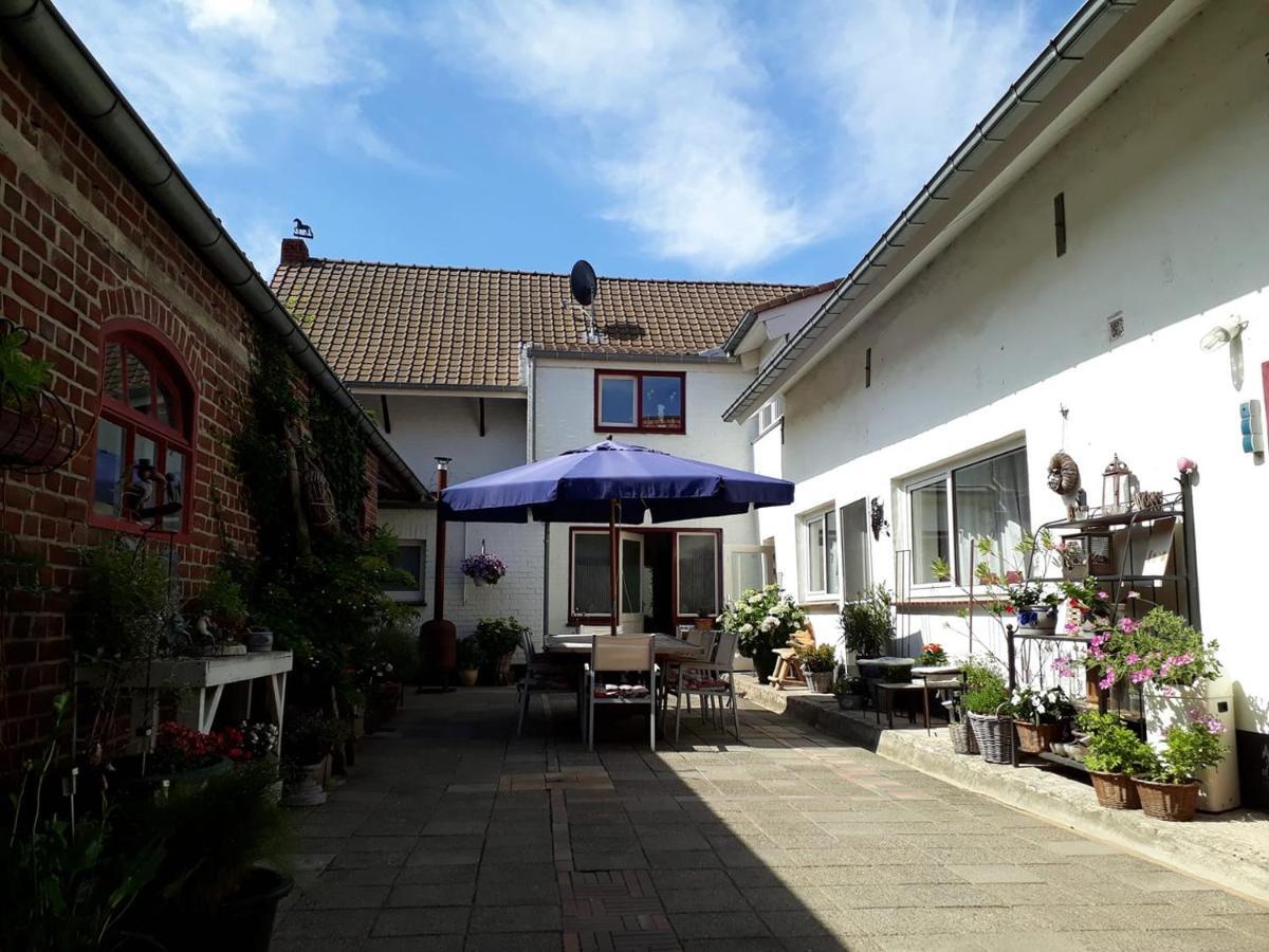 B7 Selfkant Buitenkant foto